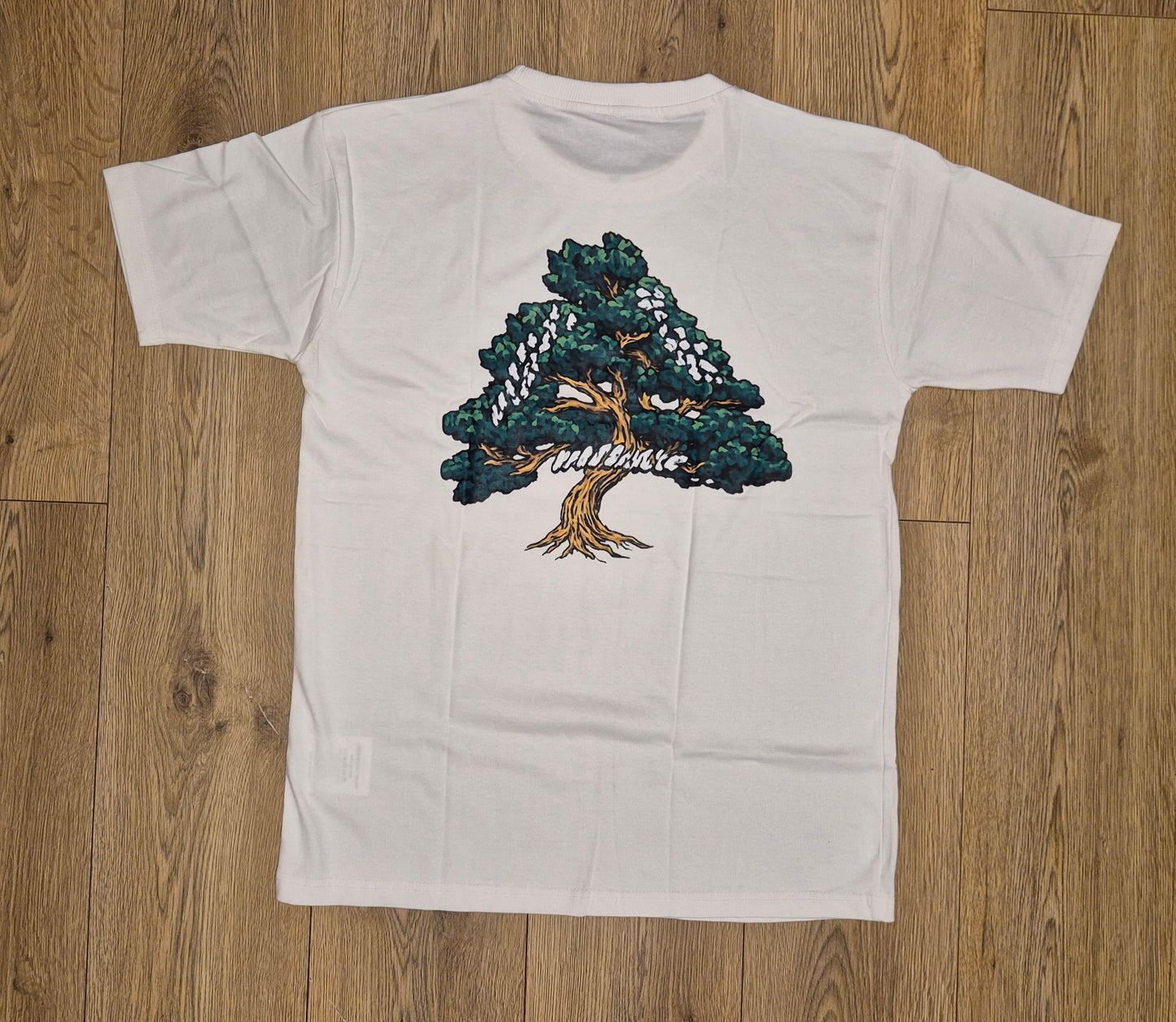 Plce Tee