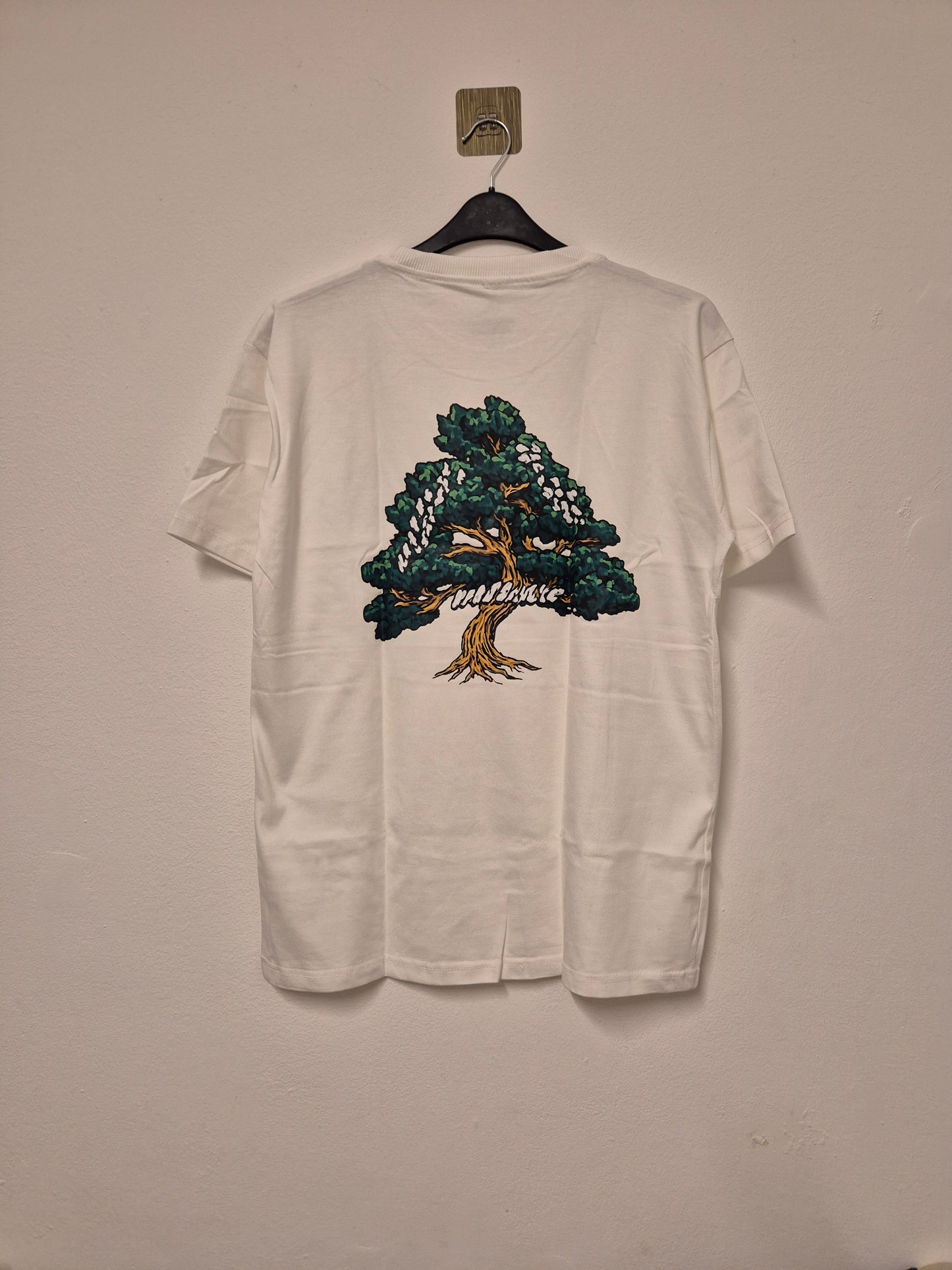 Plce Tee