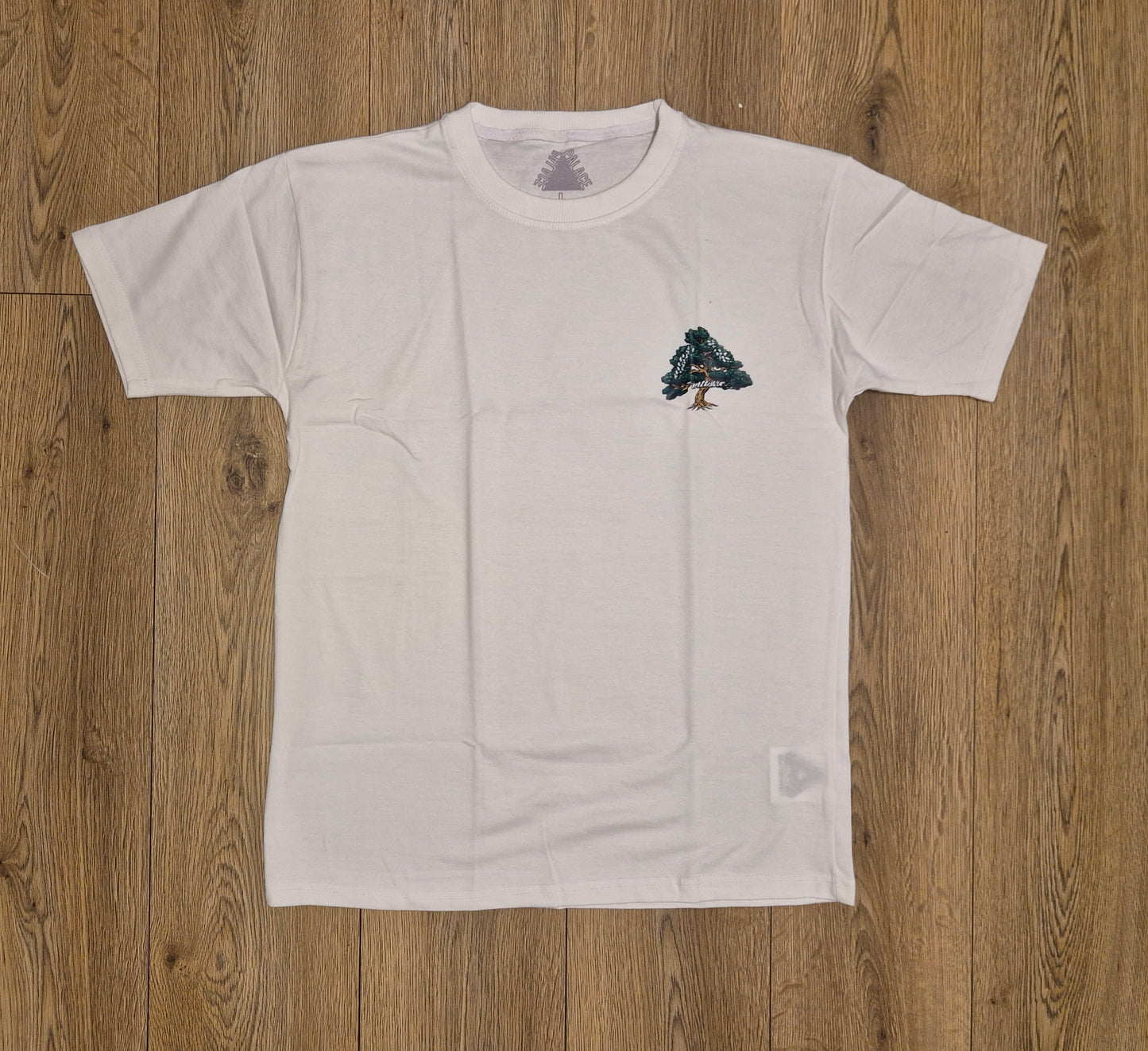 Plce Tee